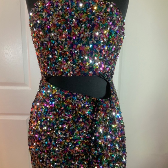 Lulus Sequin Cut Out Multicolor Strapless Party Mini Dress Size Medium - Picture 2 of 9